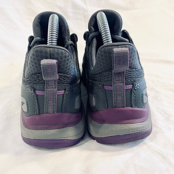 Red Wing Cooltech Athletics Shoes womans size 7.5D - Picture 5 of 11